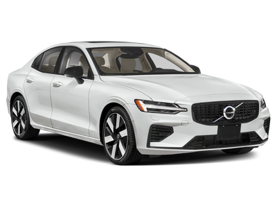 2025 Volvo S60 Plug-In Hybrid T8 Ultra Black Edition