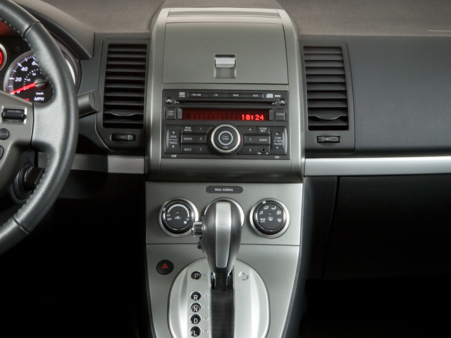 2011 Nissan Sentra 2.0 SR