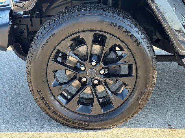 2024 Jeep Wrangler Sahara 4xe