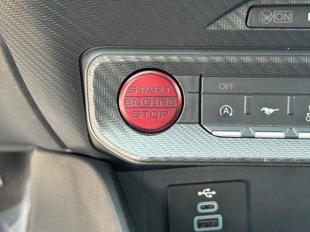 2025 Ford Mustang EcoBoost Premium