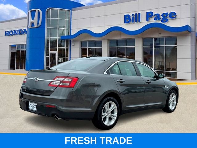 2018 Ford Taurus SEL