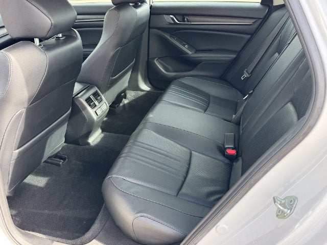 2021 Honda Accord Touring - Photo 15
