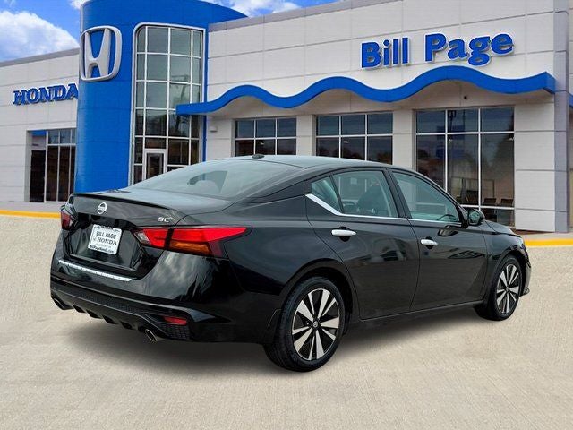 2022 Nissan Altima 2.5 SL