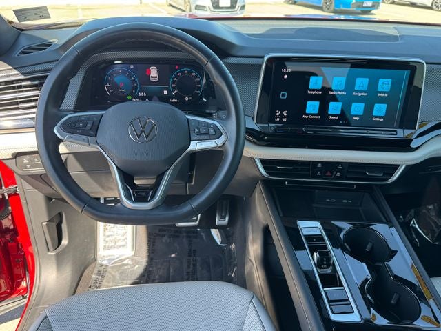 2024 Volkswagen Atlas Cross Sport 2.0T SEL Premium R-Line