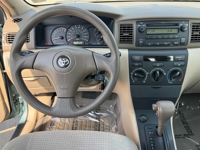 2005 Toyota Corolla LE