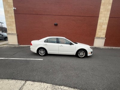 2011 Ford Fusion S