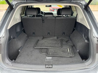 2018 Volkswagen Tiguan 2.0T SEL 4Motion
