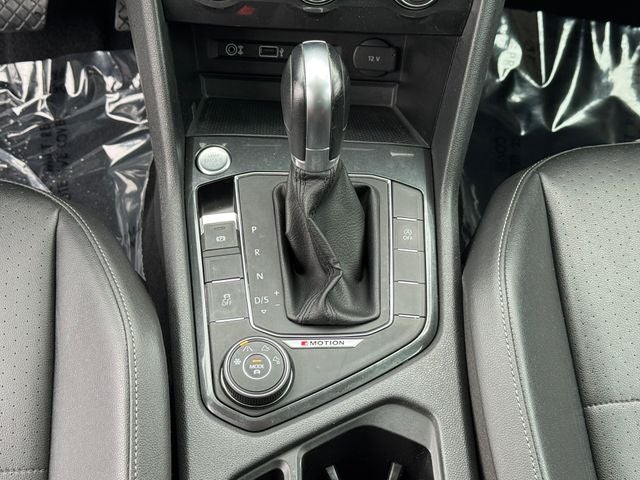 2018 Volkswagen Tiguan 2.0T SEL 4Motion