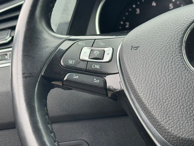 2018 Volkswagen Tiguan 2.0T SEL 4Motion
