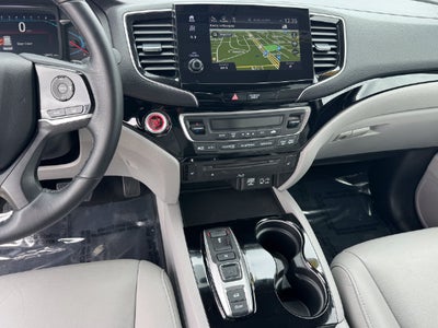 2019 Honda Pilot Touring 8 Passenger