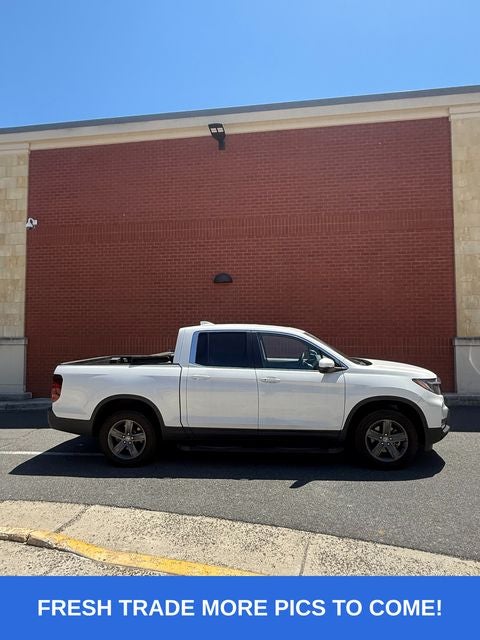 2023 Honda Ridgeline RTL AWD's photo