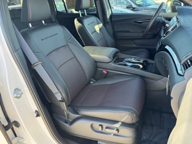 2025 Honda Ridgeline Black Edition