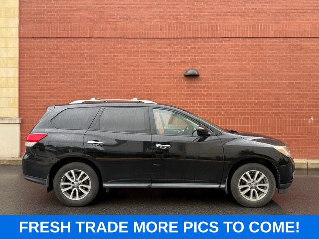 2014 Nissan Pathfinder SV