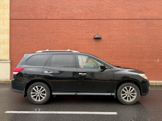 2014 Nissan Pathfinder SV