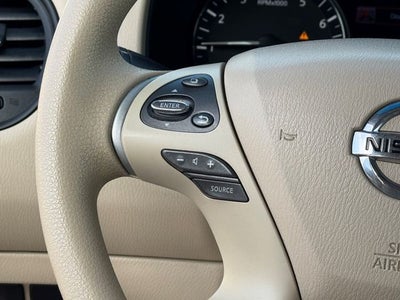 2015 Nissan Pathfinder S