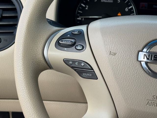 2015 Nissan Pathfinder S