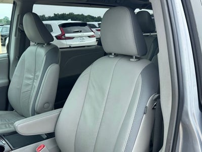 2011 Toyota Sienna Limited
