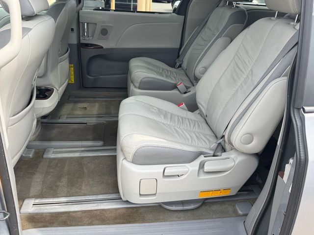2011 Toyota Sienna Limited