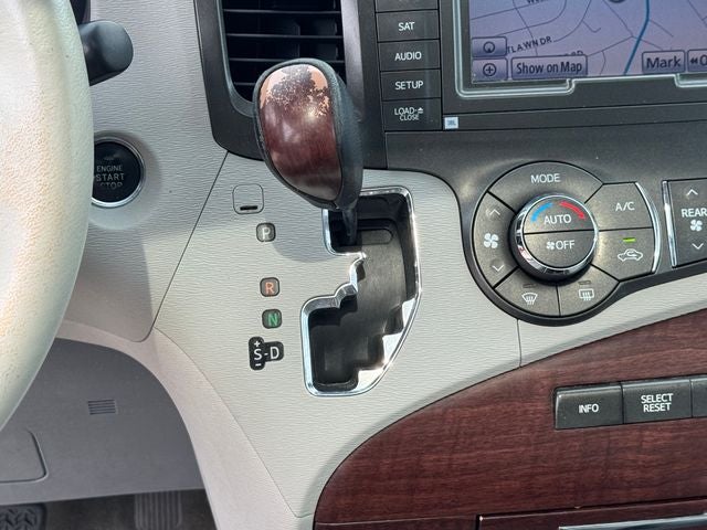 2011 Toyota Sienna Limited