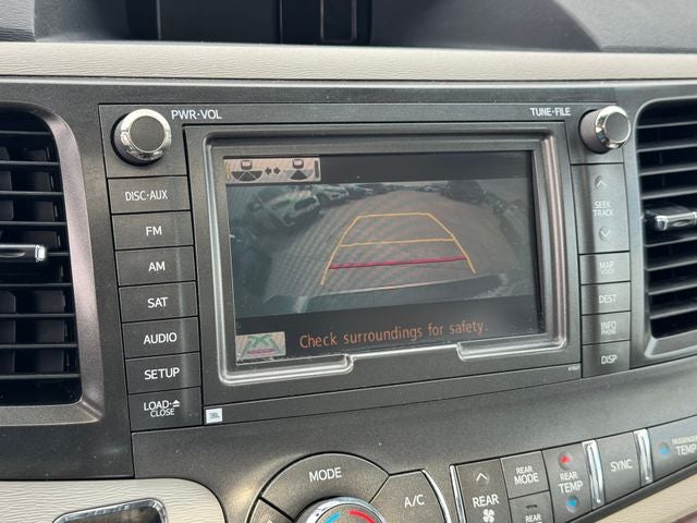 2011 Toyota Sienna Limited