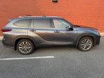 2020 Toyota Highlander Platinum