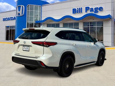 2021 Toyota Highlander XLE