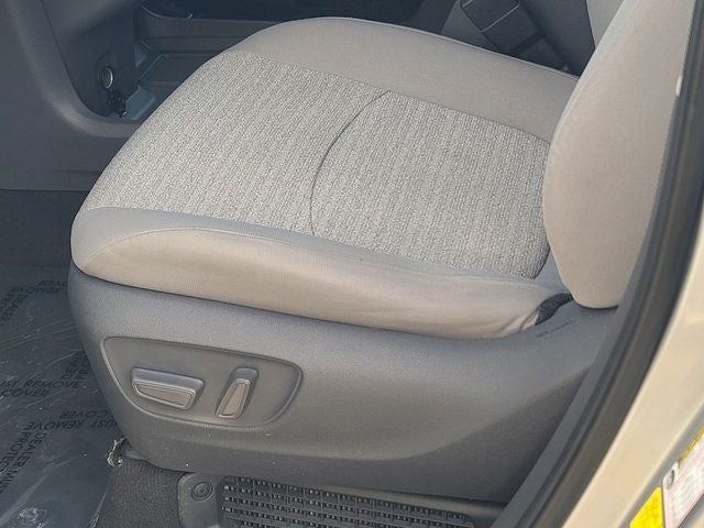 2021 Toyota Sienna LE 8 Passenger