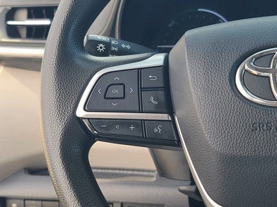 2021 Toyota Sienna LE 8 Passenger