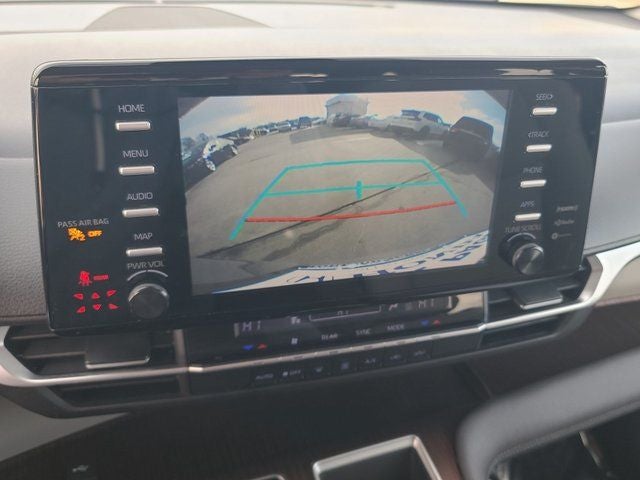 2021 Toyota Sienna LE 8 Passenger