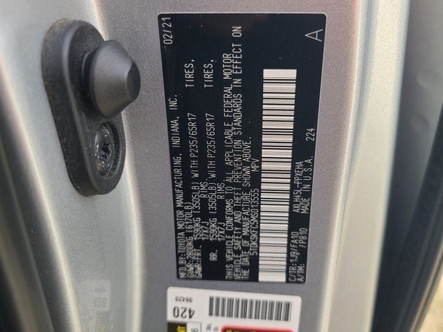 2021 Toyota Sienna LE 8 Passenger