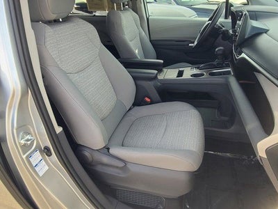 2021 Toyota Sienna LE 8 Passenger