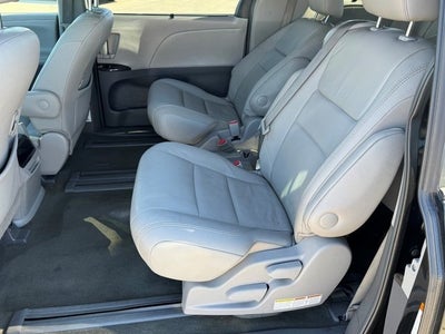 2015 Toyota Sienna L 7 Passenger