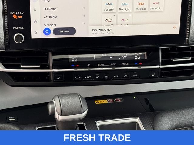 2025 Toyota Sienna XLE 8 Passenger