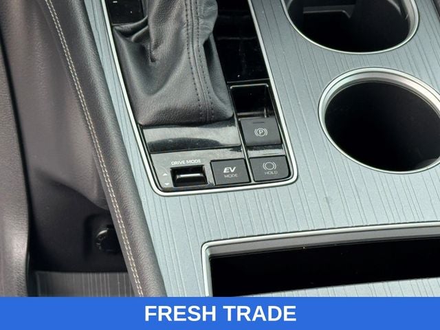 2025 Toyota Sienna XLE 8 Passenger