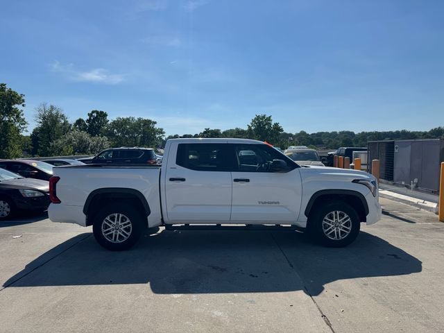2022 Toyota Tundra SR5
