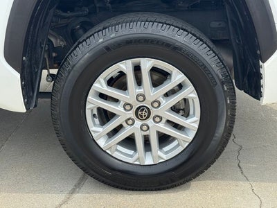 2022 Toyota Tundra SR5
