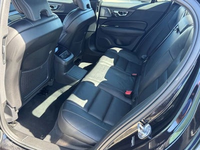 2025 Volvo S60 Plug-In Hybrid T8 Ultra Black Edition