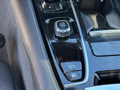 2025 Volvo S60 Plug-In Hybrid T8 Ultra Black Edition