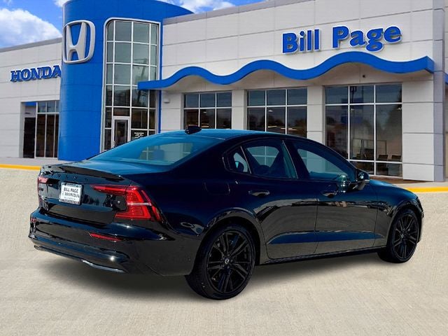 2025 Volvo S60 Plug-In Hybrid T8 Ultra Black Edition