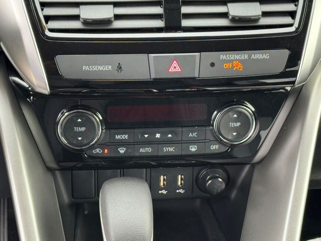 2026 Mitsubishi Eclipse Cross SE