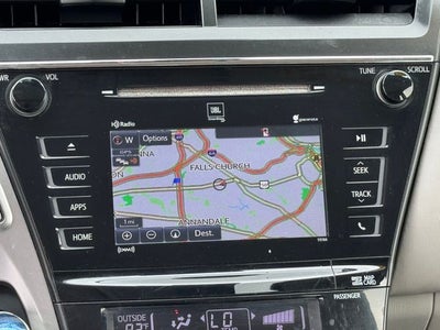 2017 Toyota Prius v Five