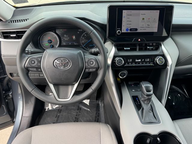 2024 Toyota Venza LE