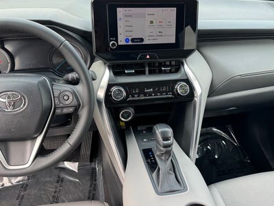 2024 Toyota Venza LE