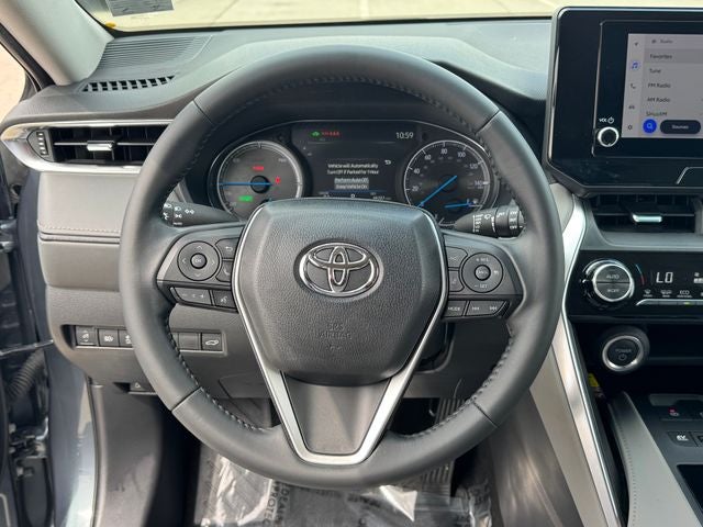 2024 Toyota Venza LE