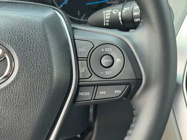 2024 Toyota Venza LE