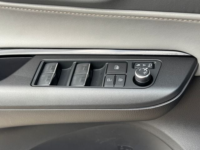 2024 Toyota Venza LE