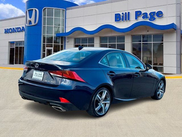 2019 Lexus IS 300