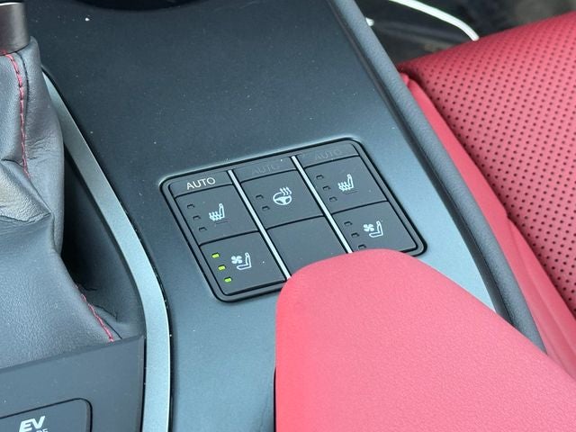 2024 Lexus UX 250h F SPORT Handling