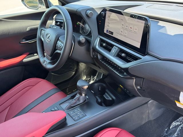 2024 Lexus UX 250h F SPORT Handling