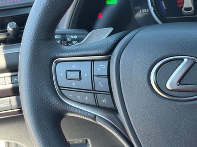 2024 Lexus UX 250h F SPORT Handling